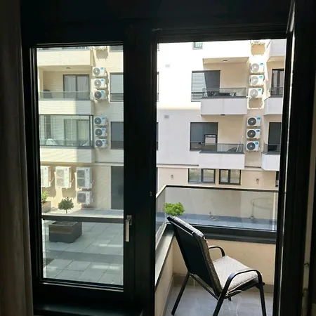 Dreams Hill Apartment *